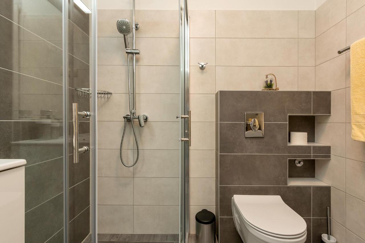 Apartman Vita Pula Exterior foto