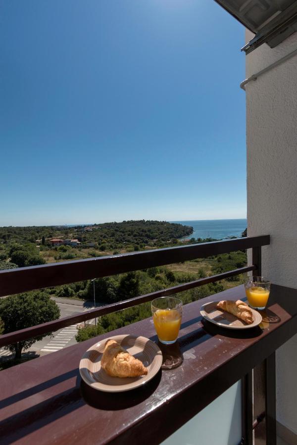 Apartman Vita Pula Exterior foto