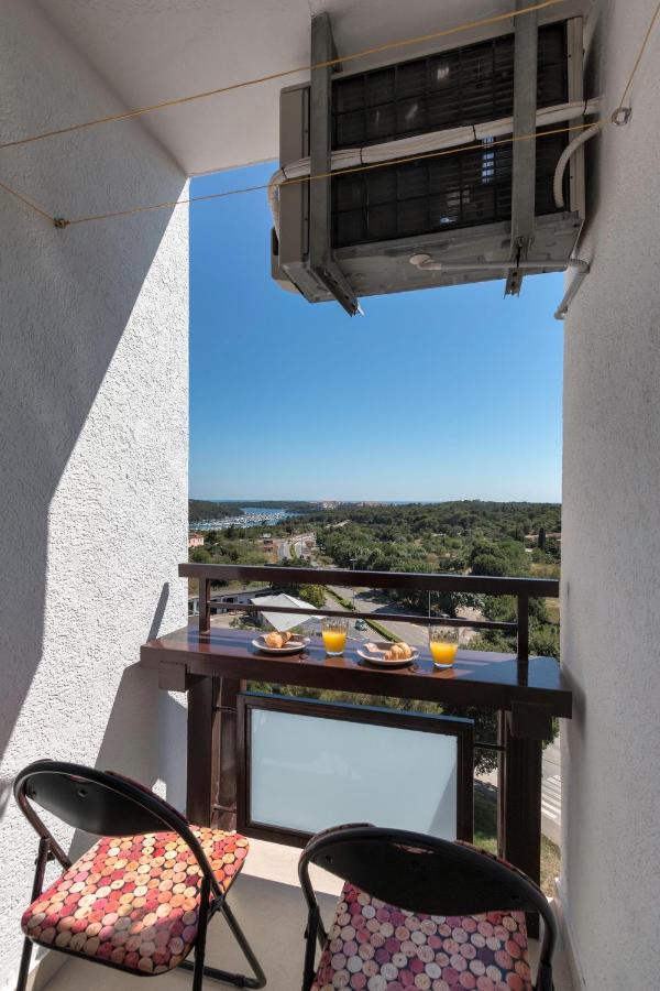 Apartman Vita Pula Exterior foto